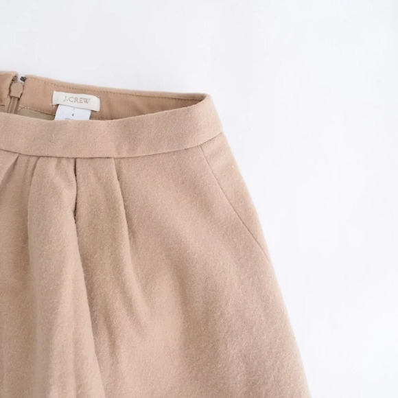 J.  Cream Tan 97% Wool Mini Skirt Size 4 - Picture 5 of 9
